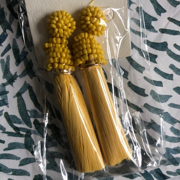 Core Yellow Beaded Tassel Earrings - Picture 2 of 4